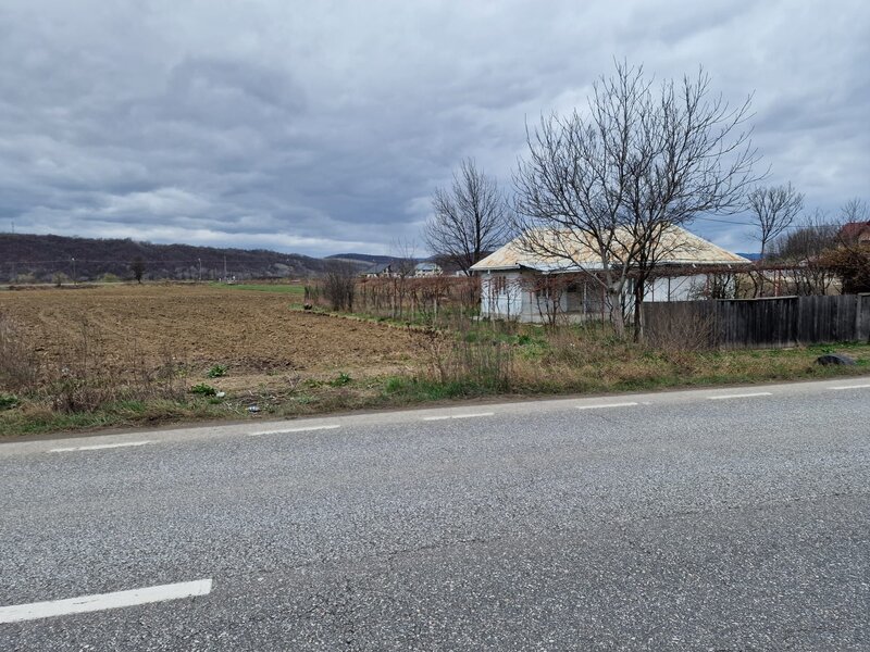 Teren intravilan in Sanduleni/ Bacau de vanzare