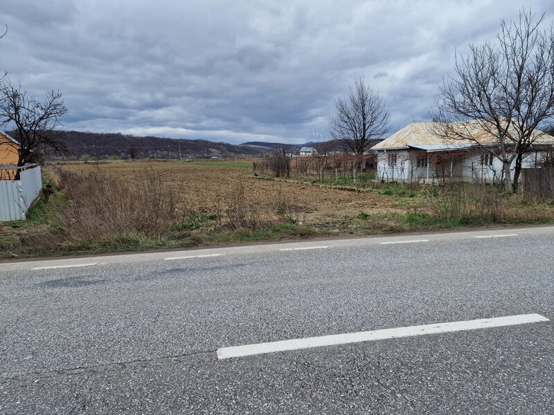 Teren intravilan in Sanduleni/ Bacau de vanzare