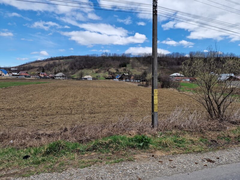 Teren intravilan in Sanduleni/ Bacau de vanzare